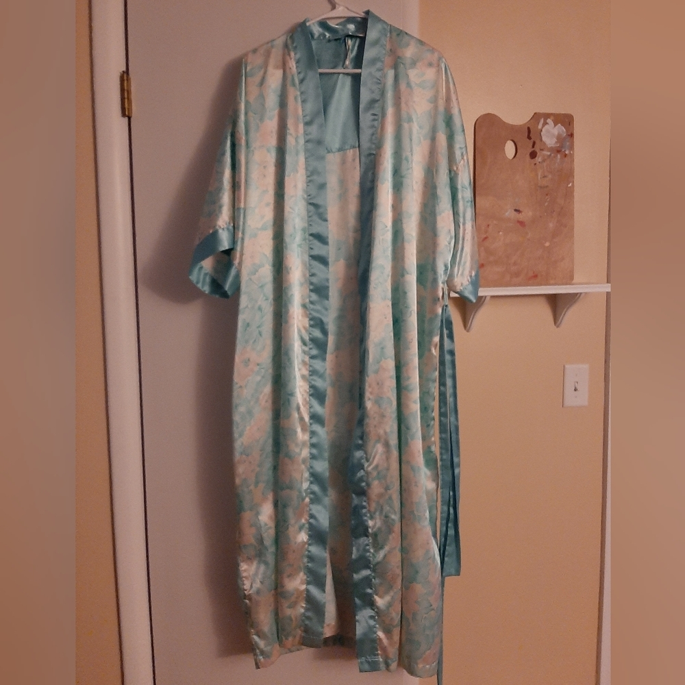 Contessa Di Roma Vintage Blue and Pink Robe Size XL